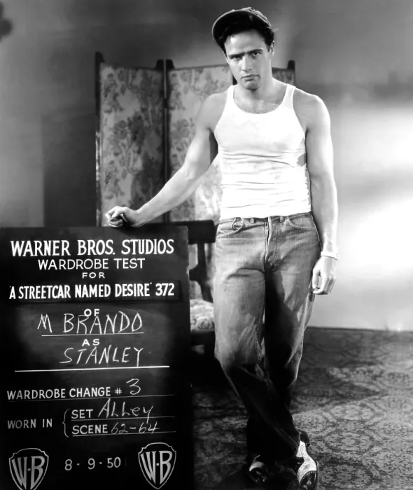 Framed Print : A STREETCAR NAMED DESIRE, Marlon Brando, 1951