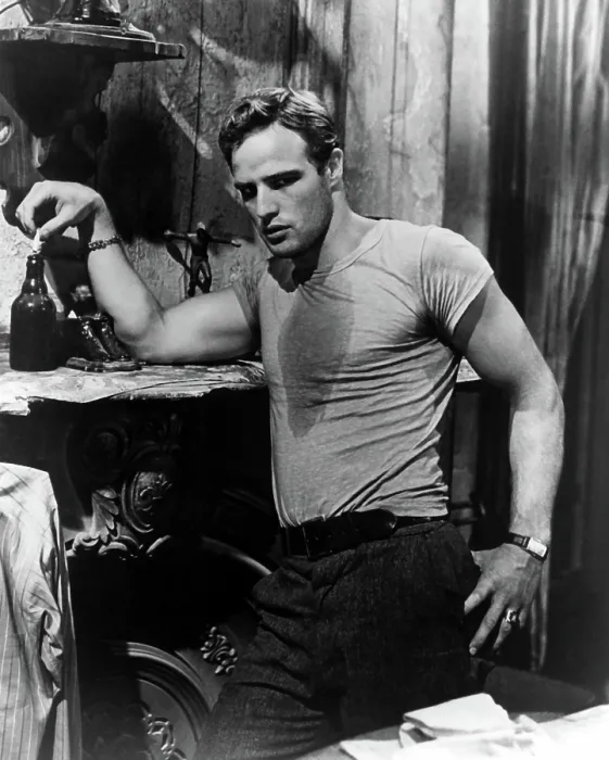 Framed Print : A STREETCAR NAMED DESIRE, Marlon Brando, 1951, glaring Framed Print : A STREETCAR NAMED DESIRE, Marlon Brando, 1951, glaring