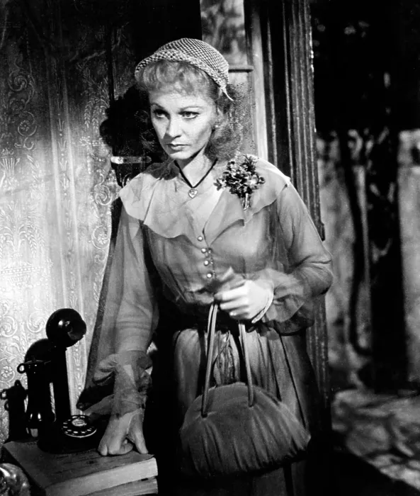 Framed Print : A STREETCAR NAMED DESIRE, Vivien Leigh, 1951 Framed Print : A STREETCAR NAMED DESIRE, Vivien Leigh, 1951
