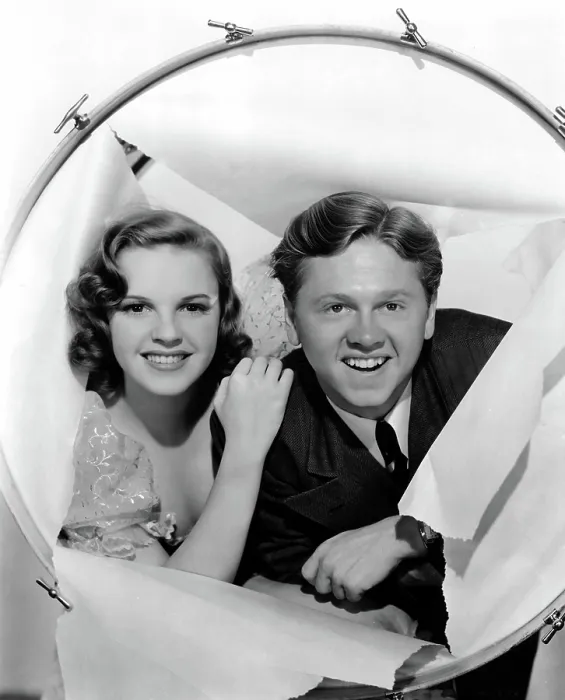 Framed Print : STRIKE UP THE BAND, Judy Garland, Mickey Rooney, 1940 Framed Print : STRIKE UP THE BAND, Judy Garland, Mickey Rooney, 1940