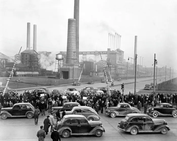 Framed Print : Strikers at the Ford Motor Company factory, April 2, 1941. Courtesy: CSU Archives / Everett Collection