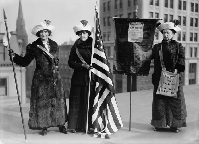 Framed Print : The Suffrage Hike of 1912 from Manhattan to Albany was staged to bring attention to issue of women's suffrage