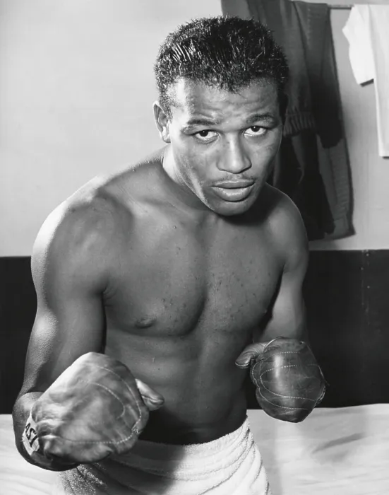 Framed Print : Sugar Ray Robinson was the welterweight boxing champion from 1946-1950. - (BSLOC_2014_17_158) Framed Print : Sugar Ray Robinson was the welterweight boxing champion from 1946-1950. - (BSLOC_2014_17_158)