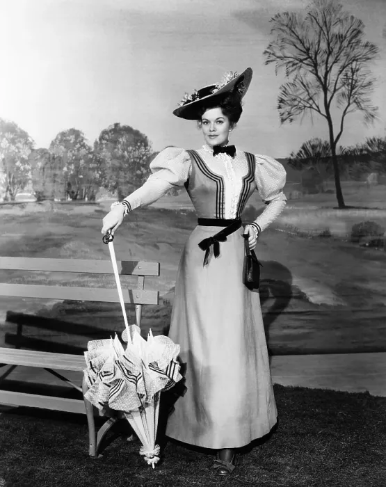 Framed Print : ONE SUNDAY AFTERNOON, Janis Paige, 1948 Framed Print : ONE SUNDAY AFTERNOON, Janis Paige, 1948