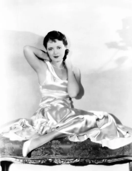 Framed Print : SUNNYSIDE UP, Janet Gaynor, 1929, TM and copyright 20th Century Fox Film Corp. All rights reserved / Courtesy: Everett Collection
