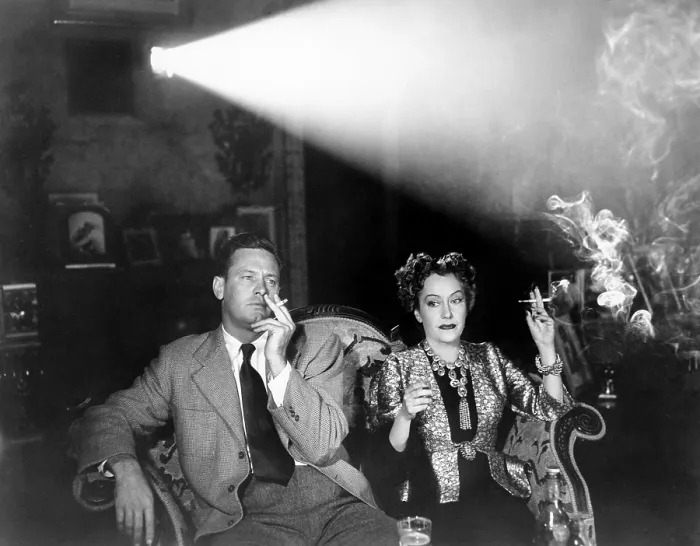 Framed Print : SUNSET BOULEVARD, from left, William Holden, Gloria Swanson, 1950