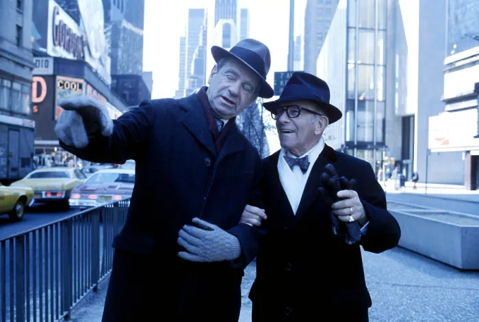 Framed Print : THE SUNSHINE BOYS, Walter Matthau, George Burns, 1975