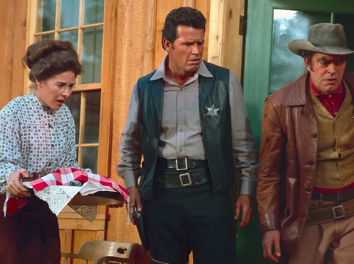 Framed Print : SUPPORT YOUR LOCAL SHERIFF, Joan Hackett, James Garner, Jack Elam, 1969 Framed Print : SUPPORT YOUR LOCAL SHERIFF, Joan Hackett, James Garner, Jack Elam, 1969
