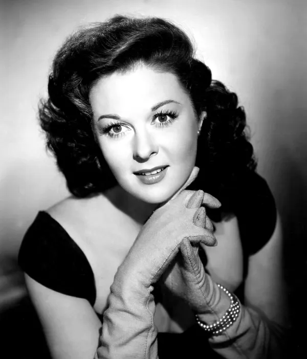 Framed Print : Susan Hayward, 1950 Framed Print : Susan Hayward, 1950