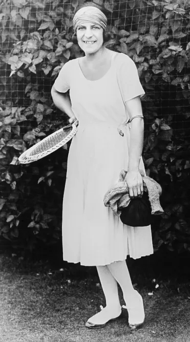 Framed Print : Susanne Lenglen, French tennis champion of the 1920s. She dominated amateur women's tennis from the end of World War I until 1926, when she turned professional