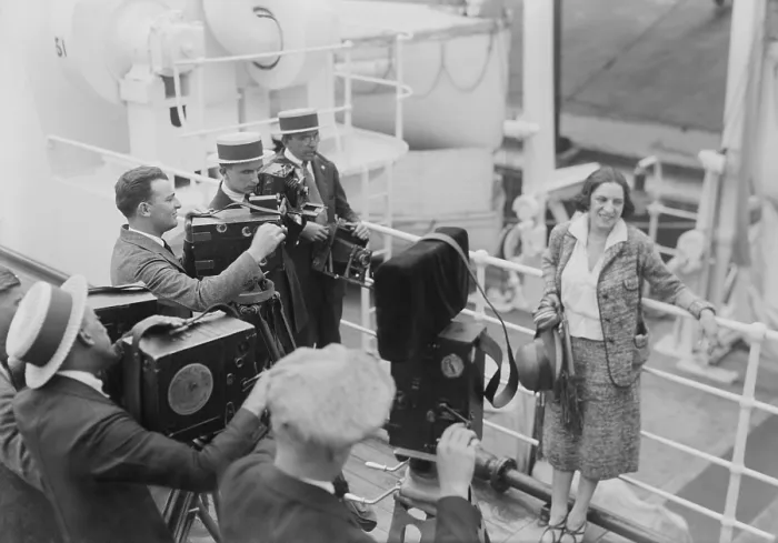 Framed Print : Susanne Lenglen, French tennis Champion posing for photographers on ocean liner in New York City. 1920s. (BSLOC_2015_17_104) Framed Print : Susanne Lenglen, French tennis Champion posing for photographers on ocean liner in New York City. 1920s. (BSLOC_2015_17_104)