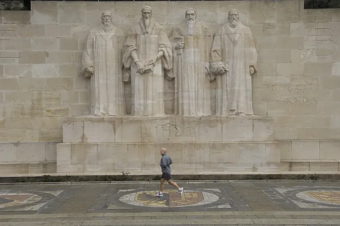 Framed Print : SWITZERLAND. Geneva. Reformation Wall. Statues of Calvin, Farel, Beze and Knox. Sculpture. AISA / Everett Collection**US SALES ONLY**