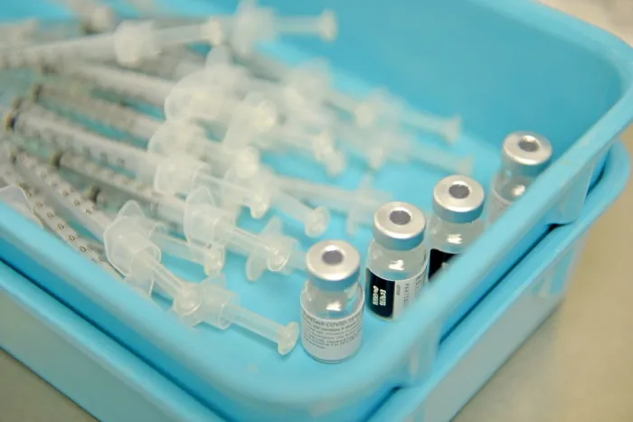 Framed Print : Syringes to be used for COVID-19 vaccinations sit in a tray at a US Veterans Medical Center in Bay Pines, Florida, Dec. 28, 2020 (BSLOC_2021_1_22) Framed Print : Syringes to be used for COVID-19 vaccinations sit in a tray at a US Veterans Medical Center in Bay Pines, Florida, Dec. 28, 2020 (BSLOC_2021_1_22)