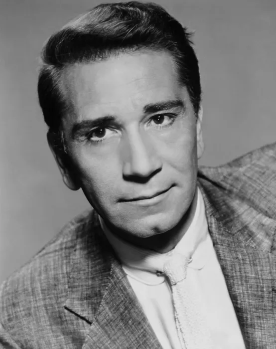 Framed Print : TARGET ZERO, Richard Conte, 1955 Framed Print : TARGET ZERO, Richard Conte, 1955