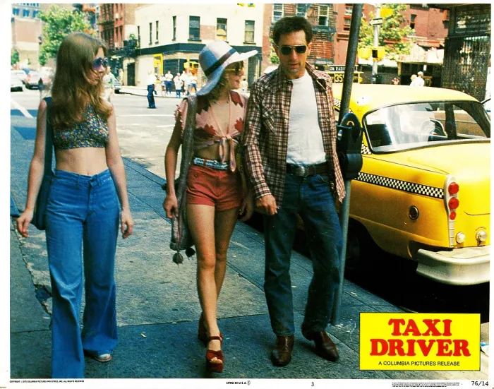 Framed Print : TAXI DRIVER, from left, Garth Avery, Jodie Foster, Robert De Niro, 1976