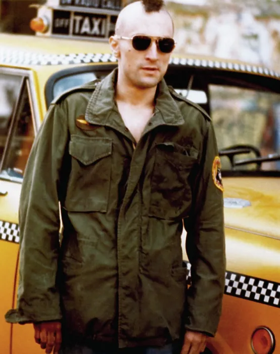 Framed Print : TAXI DRIVER, Robert De Niro, 1976 Framed Print : TAXI DRIVER, Robert De Niro, 1976