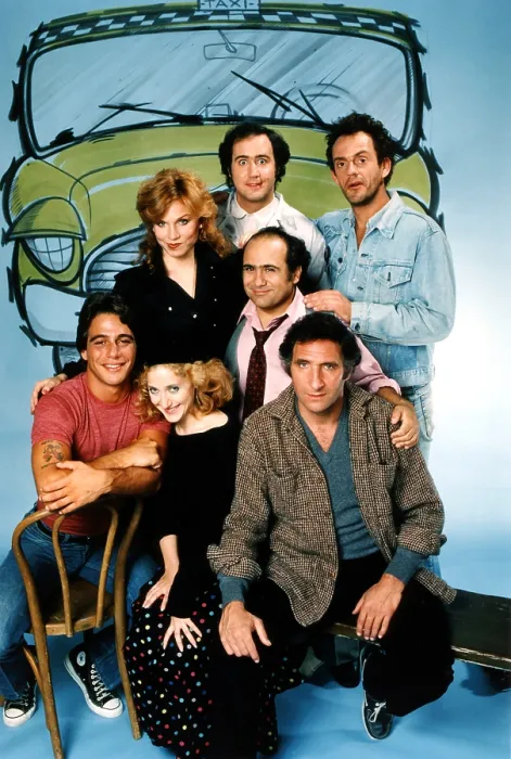 Framed Print : TAXI, (Front L-R), Tony Danza, Carol Kane, Judd Hirsch, (Back L-R), Marilu Henner, Danny DeVito, Andy Kaufman, Christopher Lloyd, Season 5, 1982-1983