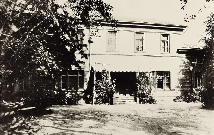 Framed Print : TCHAIKOVSKY, Pyotr Ilych (1840-1893). Tchaikovsky's house in Klin, a city near Moscow. AISA / Everett Collection**US SALES ONLY**
