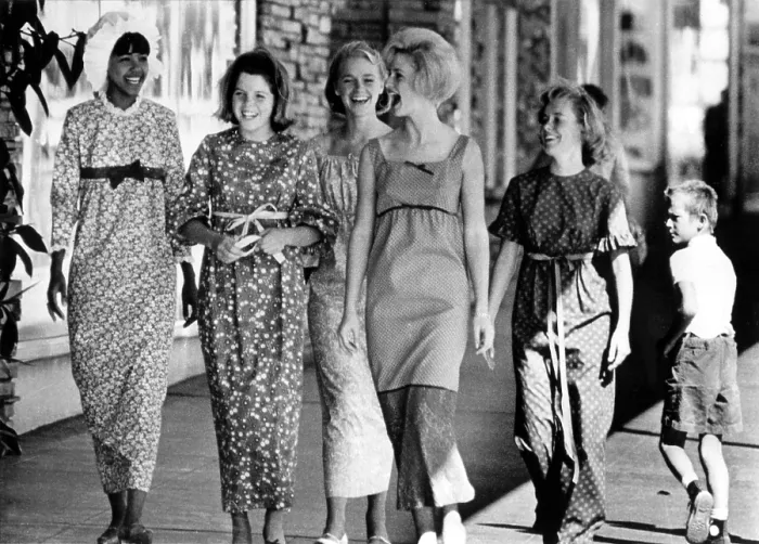 Framed Print : Teenagers in Los Angeles model the 'granny look', 1965 Framed Print : Teenagers in Los Angeles model the 'granny look', 1965