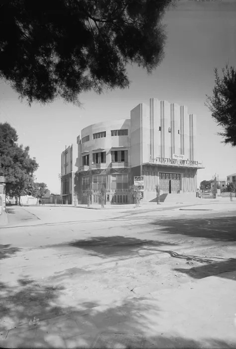Framed Print : Tel Aviv, Moghrabi theatre, movie picture-house, photograph, 1920-1933 Framed Print : Tel Aviv, Moghrabi theatre, movie picture-house, photograph, 1920-1933