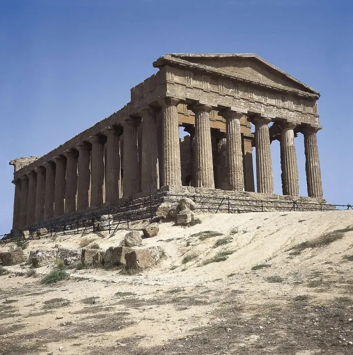 Framed Print : Temple of Concord. ITALY. Agrigento. Temple of Concord. Temple in Dorian style. Classical Greek art. Architecture. AISA / Everett Collection**US SALES ONLY** Framed Print : Temple of Concord. ITALY. Agrigento. Temple of Concord. Temple in Dorian style. Classical Greek art. Architecture. AISA / Everett Collection**US SALES ONLY**
