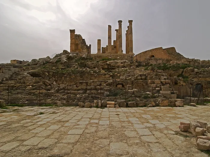 Framed Print : Temple of Zeus, 162-163, 2nd Century D.C. stone building - Jordan, Jerash. Whole artwork view Framed Print : Temple of Zeus, 162-163, 2nd Century D.C. stone building - Jordan, Jerash. Whole artwork view