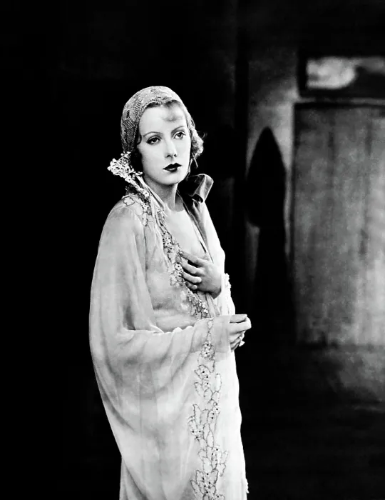 Framed Print : THE TEMPTRESS, Greta Garbo, 1926