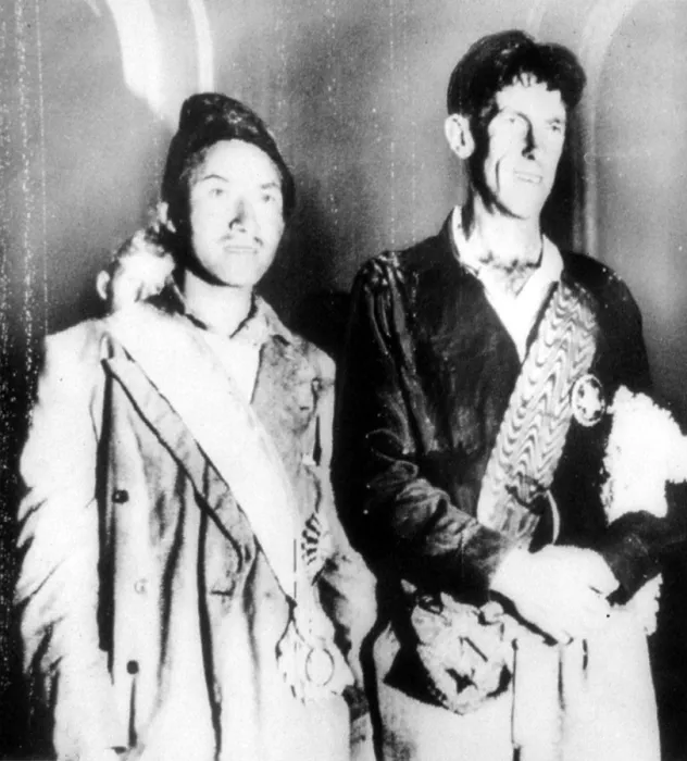 Framed Print : Tensing Norkay and Edmund Hillary around 1953. Courtesy: CSU Archives  /  Everett Collection