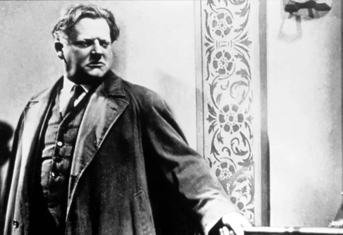 Framed Print : THE TESTAMENT OF DR. MABUSE, (aka DAS TESTAMENT DES DR. MABUSE), Otto Wernicke, 1933