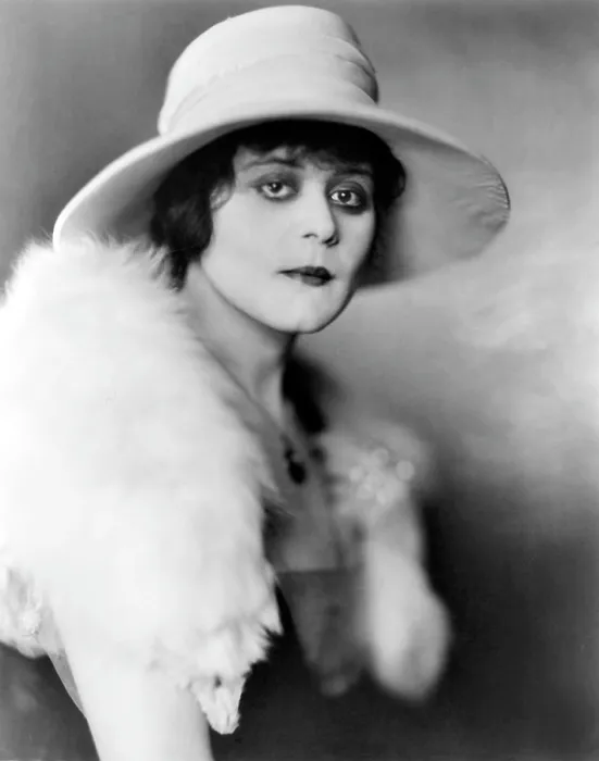 Framed Print : Theda Bara, ca. early 1920s Framed Print : Theda Bara, ca. early 1920s