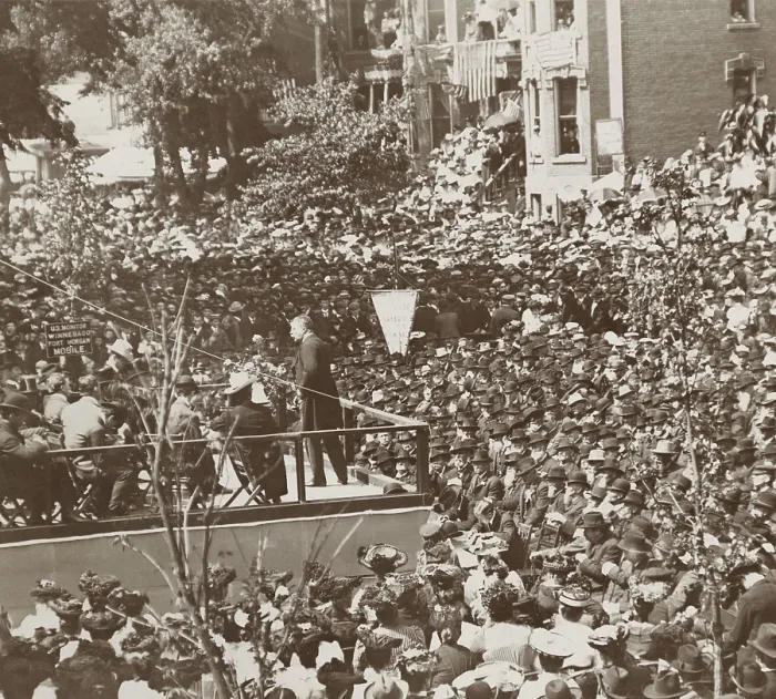 Framed Print : Theodore Roosevelt on a platform speaking to a large group, possibly veterans, 1903. A sign of the speakers platform reads: U.S. Monitor, Winnebago, Fort Morgan, Mobile Framed Print : Theodore Roosevelt on a platform speaking to a large group, possibly veterans, 1903. A sign of the speakers platform reads: U.S. Monitor, Winnebago, Fort Morgan, Mobile