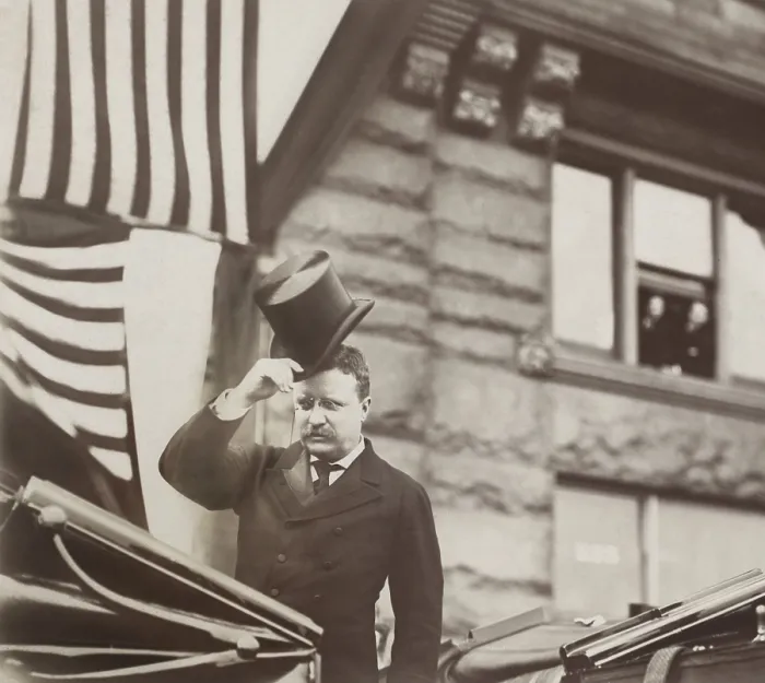 Framed Print : Theodore Roosevelt tipping his hat in an open carriage, Chicago, 1903 (BSLOC_2017_4_56) Framed Print : Theodore Roosevelt tipping his hat in an open carriage, Chicago, 1903 (BSLOC_2017_4_56)