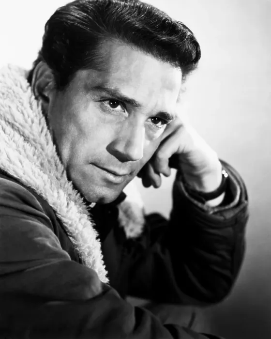 Framed Print : THIEVES HIGHWAY, Richard Conte, 1949, TM & Copyright 20th Century Fox Film Corp. / courtesy Everett Collection