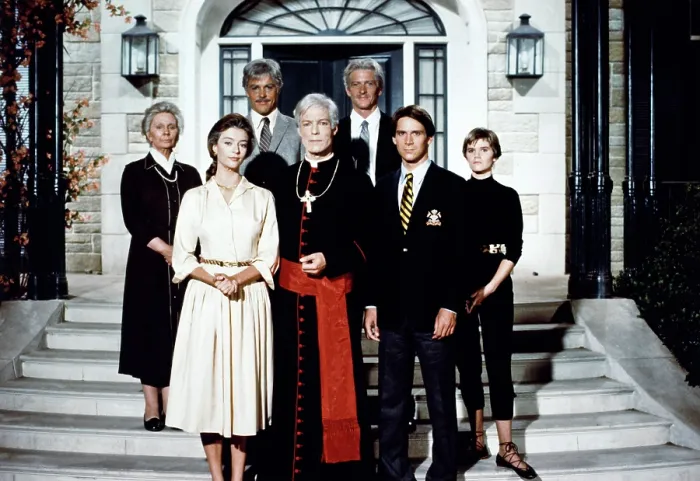 Framed Print : THE THORN BIRDS, Jean Simmons (left), Rachel Ward (2nd from left), Richard Chamberlain (center), Brett Cullen (3rd from right), Philip Anglim (2nd from right) Framed Print : THE THORN BIRDS, Jean Simmons (left), Rachel Ward (2nd from left), Richard Chamberlain (center), Brett Cullen (3rd from right), Philip Anglim (2nd from right)