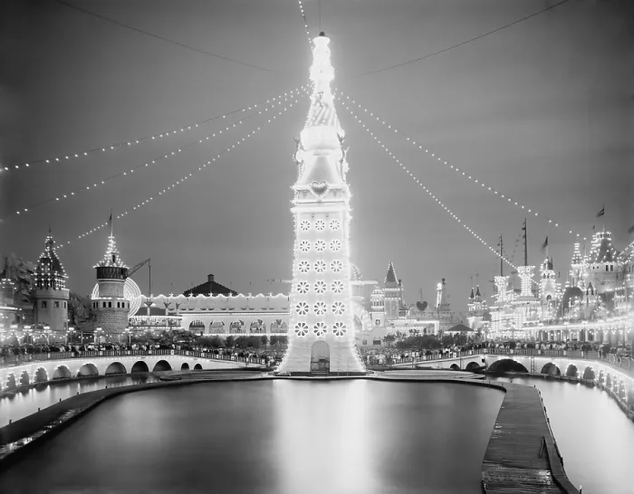 Framed Print : Thousands of electric lamps blaze on the Electric Tower at night, Luna Park, Coney Island, an amusement park in Brooklyn in 1903 when electric lights were still a novelty Framed Print : Thousands of electric lamps blaze on the Electric Tower at night, Luna Park, Coney Island, an amusement park in Brooklyn in 1903 when electric lights were still a novelty