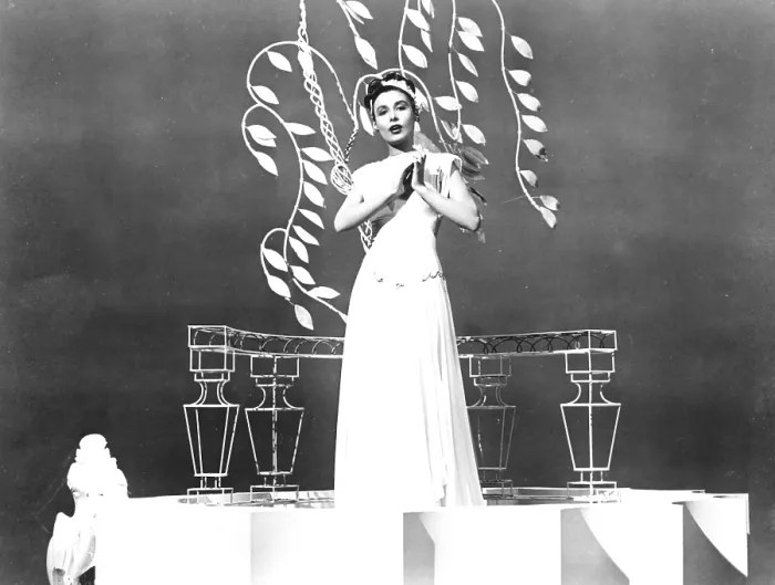 Framed Print : TILL THE CLOUDS ROLL BY, Lena Horne, 1946