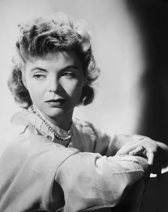Framed Print : TILL THE END OF TIME, Dorothy McGuire, 1946
