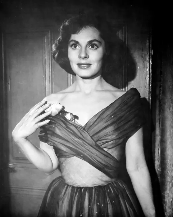Framed Print : NO TIME FOR FLOWERS, Viveca Lindfors, 1952