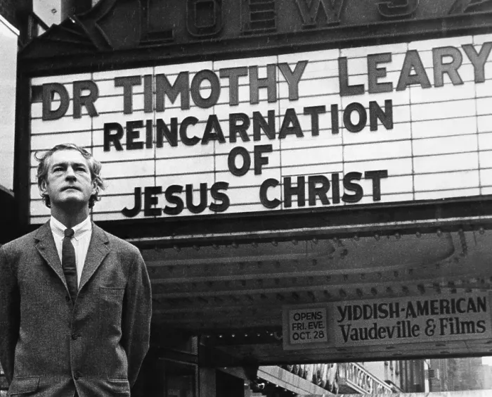 Framed Print : Timothy Leary (1920-1996), outside Village Theatre in New York. presenting his celebration #2 titled THE REINCARNATIONS OF JESUS CHRIST'. May 28, 1966