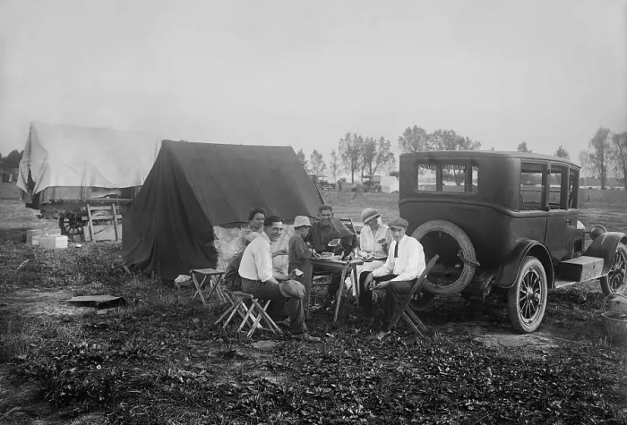 Framed Print : Tin Can Tourists, vacationing on the cheap in Washington, D.C. 1921-22. The name comes from the campers use of canned foods they cooked when parked