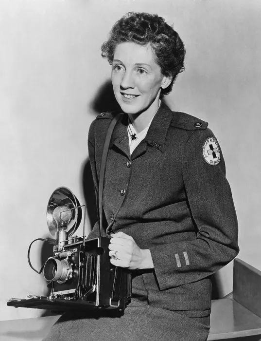 Framed Print : Toni Frissell (1907-1988) American photojournalist, fashion, and society portrait photographer in 1942 as a photographer for the American Red Cross
