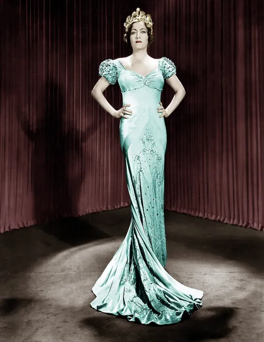 Framed Print : TONIGHT OR NEVER, Gloria Swanson in a gown by Coco Chanel, 1931 Framed Print : TONIGHT OR NEVER, Gloria Swanson in a gown by Coco Chanel, 1931