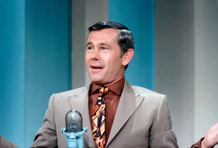 Framed Print : THE TONIGHT SHOW STARRING JOHNNY CARSON, Johnny Carson, (aired June 24, 1968), 1962-1992 Framed Print : THE TONIGHT SHOW STARRING JOHNNY CARSON, Johnny Carson, (aired June 24, 1968), 1962-1992