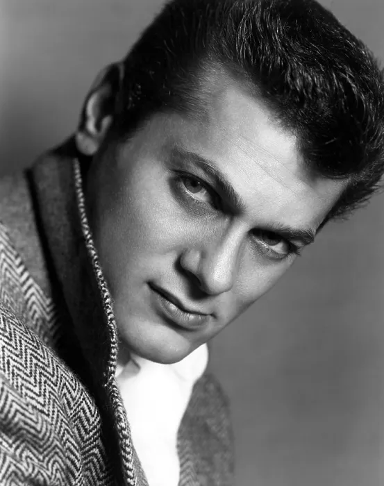 Framed Print : TONY CURTIS, portrait circa 1953
