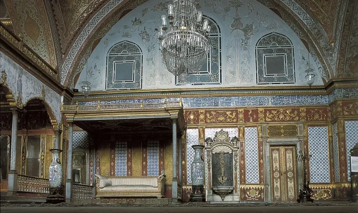 Framed Print : Topkapi Palace. 1475-1478. TURKEY. Istanbul. Topkapi Saray Palace. Council Hall, built by Suleyman the Magnificent. Ottoman art. Architecture Framed Print : Topkapi Palace. 1475-1478. TURKEY. Istanbul. Topkapi Saray Palace. Council Hall, built by Suleyman the Magnificent. Ottoman art. Architecture