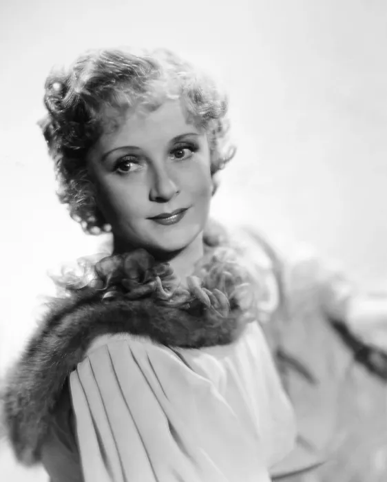 Framed Print : TOPPER, Billie Burke, 1937 Framed Print : TOPPER, Billie Burke, 1937