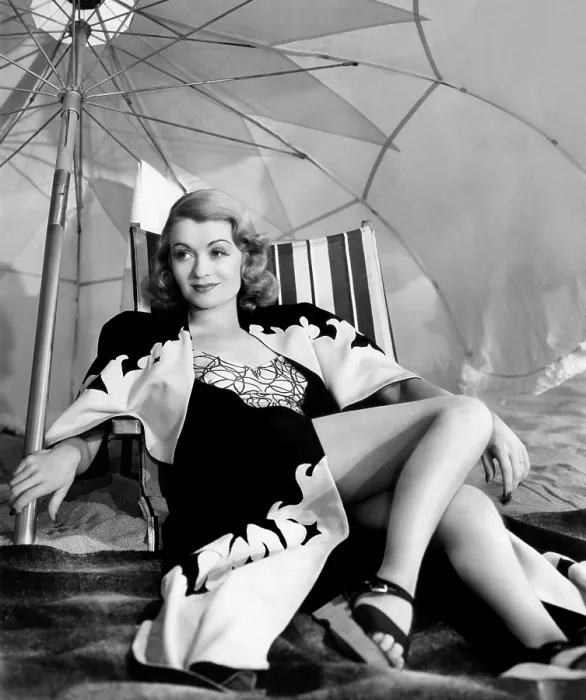 Framed Print : TOPPER TAKES A TRIP, Constance Bennett, 1938 Framed Print : TOPPER TAKES A TRIP, Constance Bennett, 1938