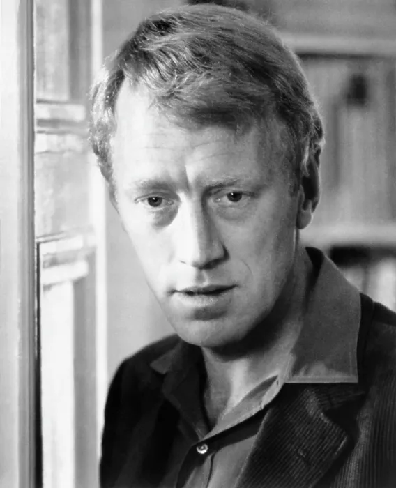 Framed Print : THE TOUCH, (aka BERORINGEN), Max von Sydow, 1971 Framed Print : THE TOUCH, (aka BERORINGEN), Max von Sydow, 1971