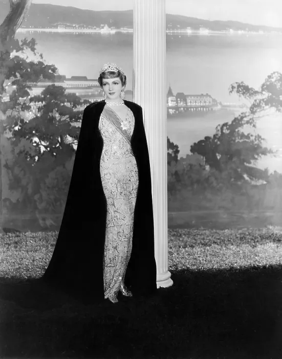Framed Print : TOVARICH, Claudette Colbert, 1937 Framed Print : TOVARICH, Claudette Colbert, 1937