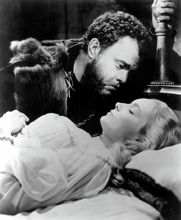 Framed Print : THE TRAGEDY OF OTHELLO: THE MOOR OF VENICE, Orson Welles, Suzanne Cloutier, 1952